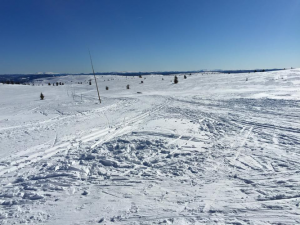 Bijna leeg sneeuwlandschap, Kamben, Noorwegen