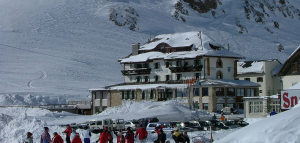 Hotel Savoia - Passo Pordoi, Italië