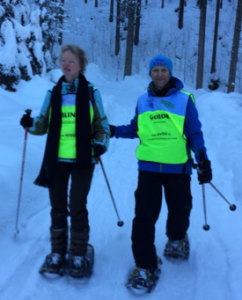 Sneeuwschoenwandelen in de bossen
